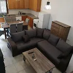 Aprosmeno Jacuzzi House 1 Агрос